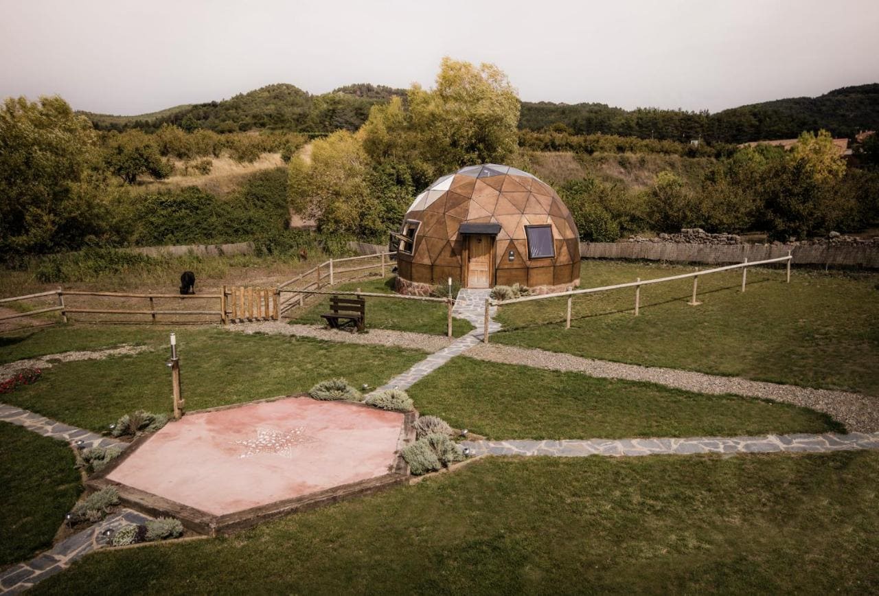 cupula burbuja inflable xalet de prades en barcelona cataluña