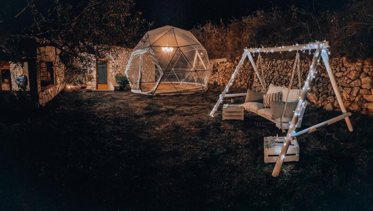 noche de estrellas en bubble suite canyelles en barcelona