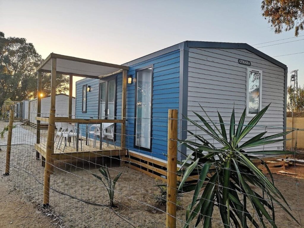 bungallow playa taray glamping en huelva